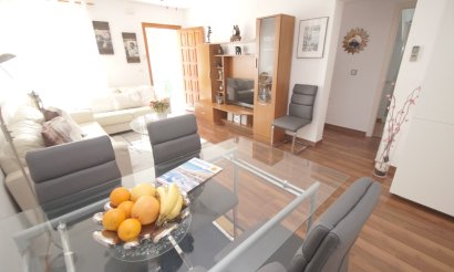 Använda fastigheter - Villa - Torrevieia - Torrevieja