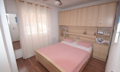 Använda fastigheter - Villa - Torrevieia - Torrevieja