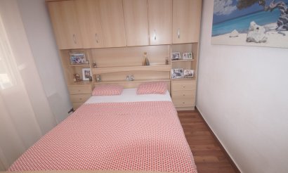 Använda fastigheter - Villa - Torrevieia - Torrevieja