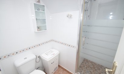 Använda fastigheter - Villa - Torrevieia - Torrevieja