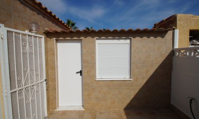 Använda fastigheter - Villa - Torrevieia - Torrevieja