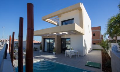 Nueva construcción  - Chalet - Los Montesinos - La Herrada