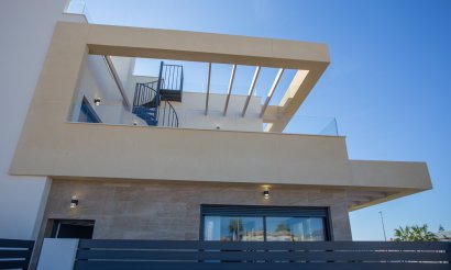 Nueva construcción  - Chalet - Los Montesinos - La Herrada