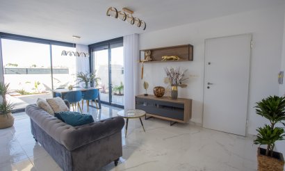 Nueva construcción  - Chalet - Los Montesinos - La Herrada