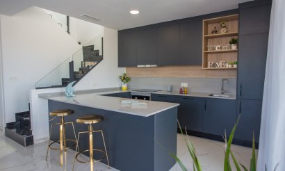 Nueva construcción  - Chalet - Los Montesinos - La Herrada