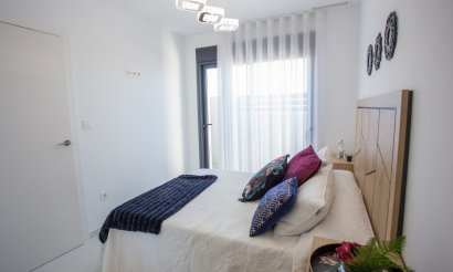 Nueva construcción  - Chalet - Los Montesinos - La Herrada