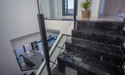 Nueva construcción  - Chalet - Los Montesinos - La Herrada