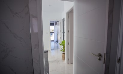 Nueva construcción  - Chalet - Los Montesinos - La Herrada