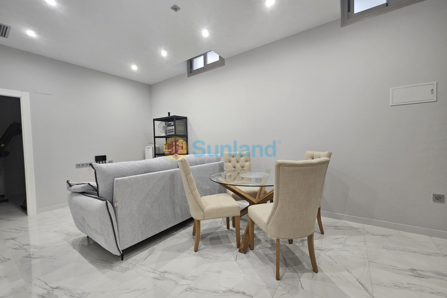 Вторичка - V - Villamartin