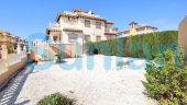 Brukte eiendommer - Terraced house - Orihuela Costa - Montezenia