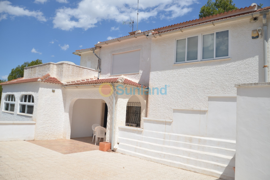 Resale - Villa - Pilar de la Horadada - Pinar de Campoverde