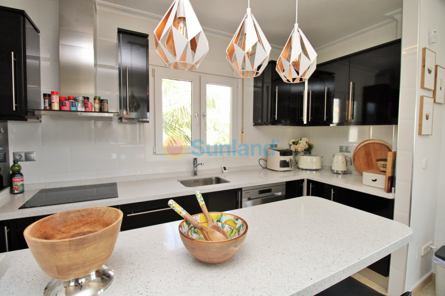 Вторичка - Bилла - Villamartin - Los Dolses