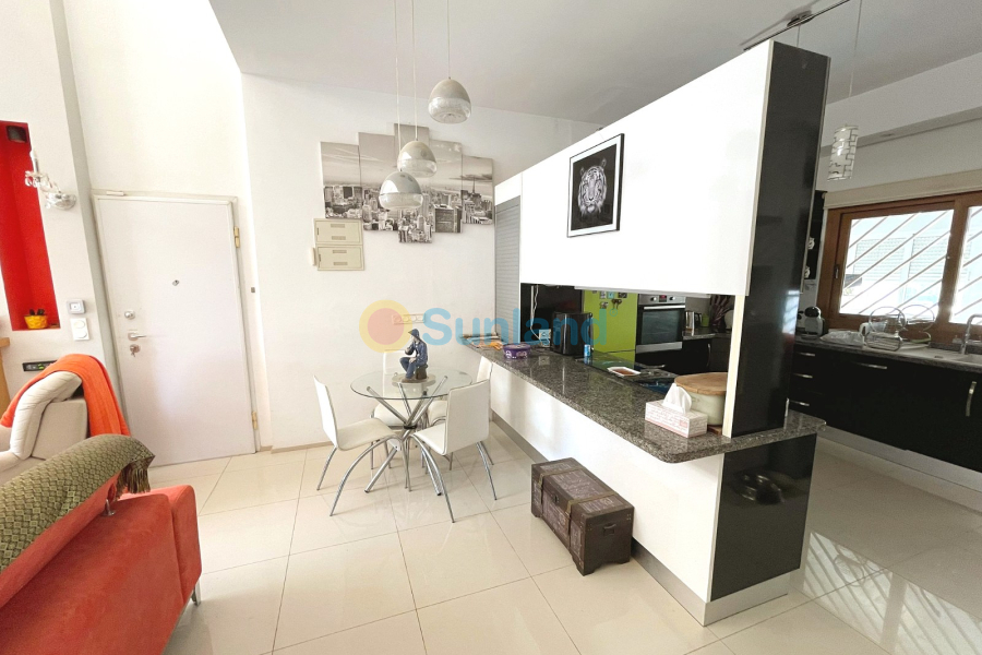 Resale - Townhouse - Ciudad Quesada - Doña Pepa