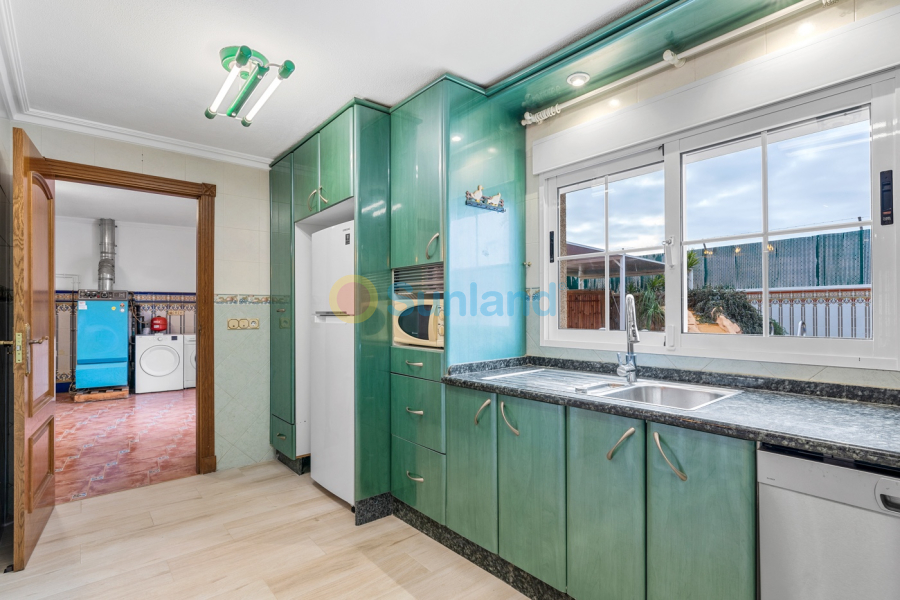 Använda fastigheter - Villa - Torrevieja