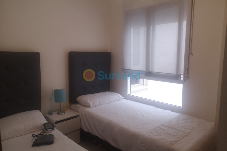 Resale - Apartment / flat - Los Montesinos