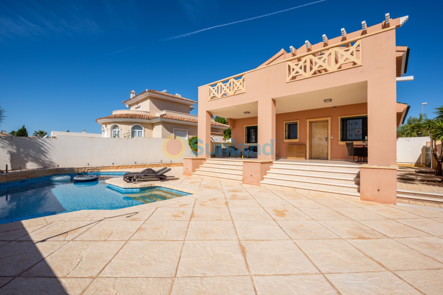 Resale - Villa - Ciudad Quesada - Rojales