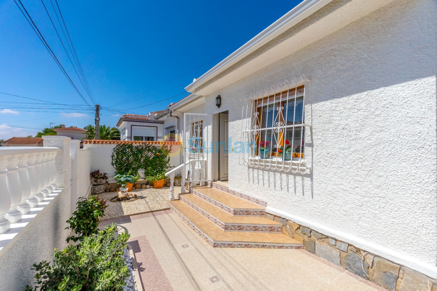 Resale - Villa - Ciudad Quesada - Upper Quesada