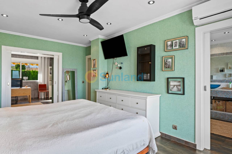 Använda fastigheter - Villa - Algorfa - Castillo de montemar