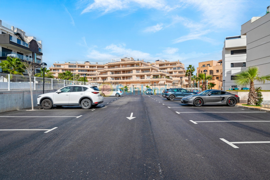 Resale - Apartment - Orihuela Costa - Villamartin