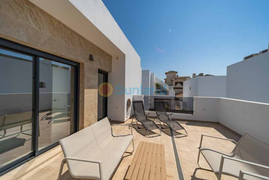 Вторичка - Bилла - Ciudad Quesada