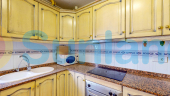 Resale - Apartamento - Torrevieja - Acequion