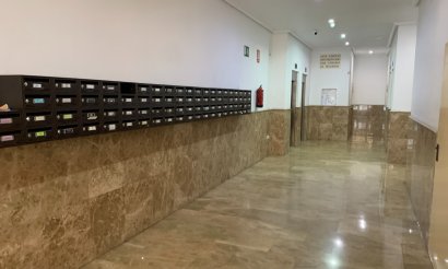 Använda fastigheter - Apartment - Flat - Torrevieia - Center