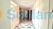 Resale - Apartamento - Torrevieja - Centro