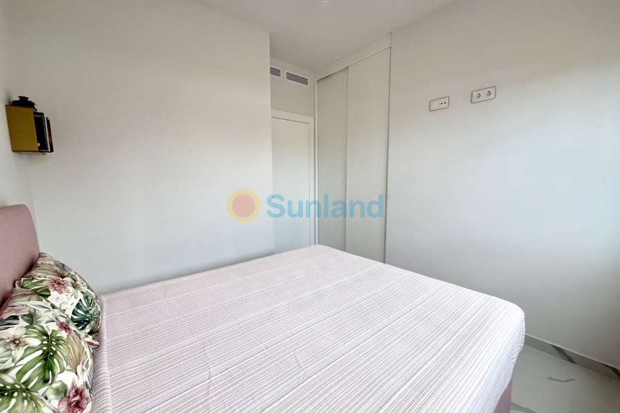 Resale - A - San Miguel De Salinas