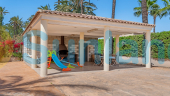 Resale - Villa - Elche/Elx