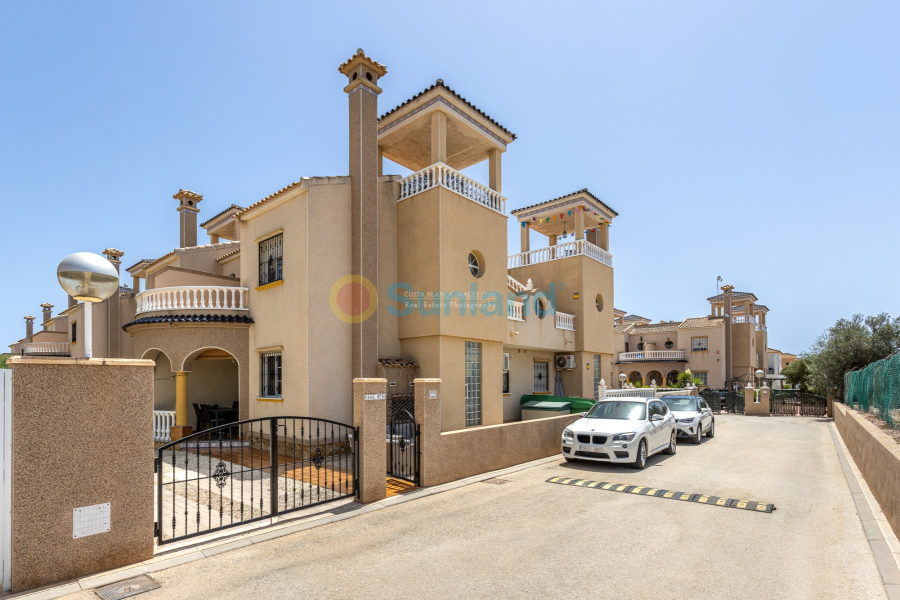 Brukte eiendommer - Semi - Detached Villa - Guardamar del Segura - Urb el raso