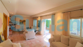 Resale - Villa - Benidorm - Coblanca