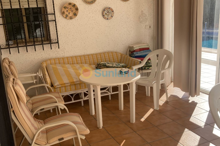 Resale - Villa - Orihuela Costa - Cabo Roig