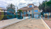 Verkauf - Detached Villa - Mil Palmeras