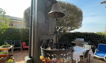 Resale - Villa - Daya Nueva