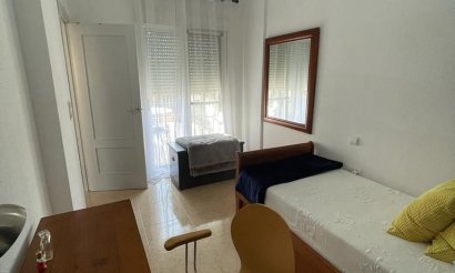 Resale - Villa - Daya Nueva