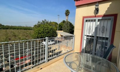 Resale - Villa - Daya Nueva