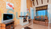 Resale - Villa - Algorfa