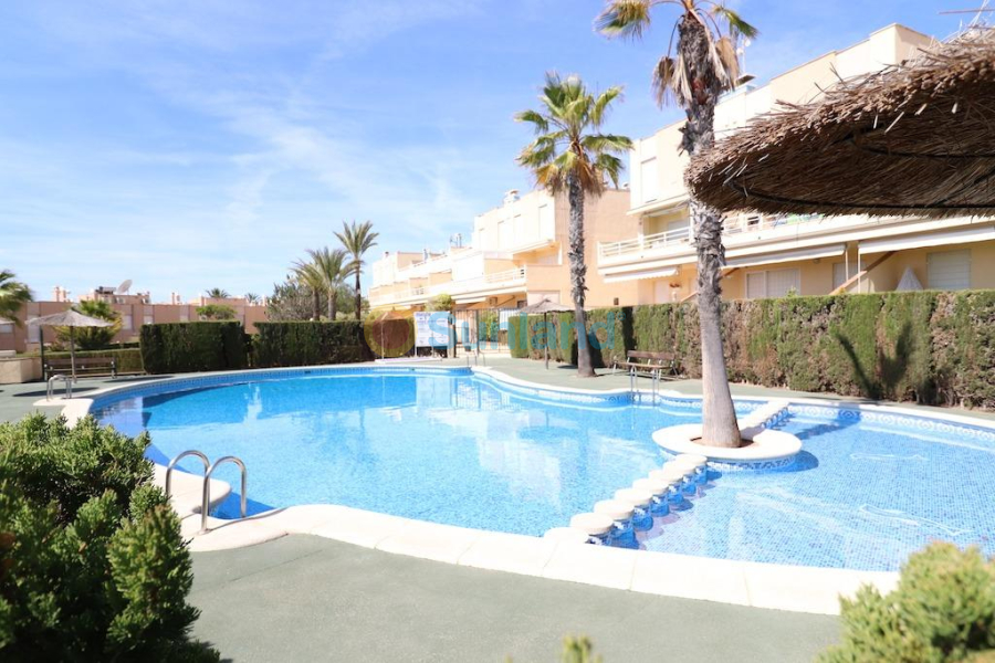 Resale - Terraced house - Orihuela Costa - Agua Marina