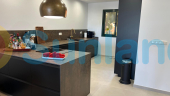 Resale - Apartment - Benahavis - La Quinta