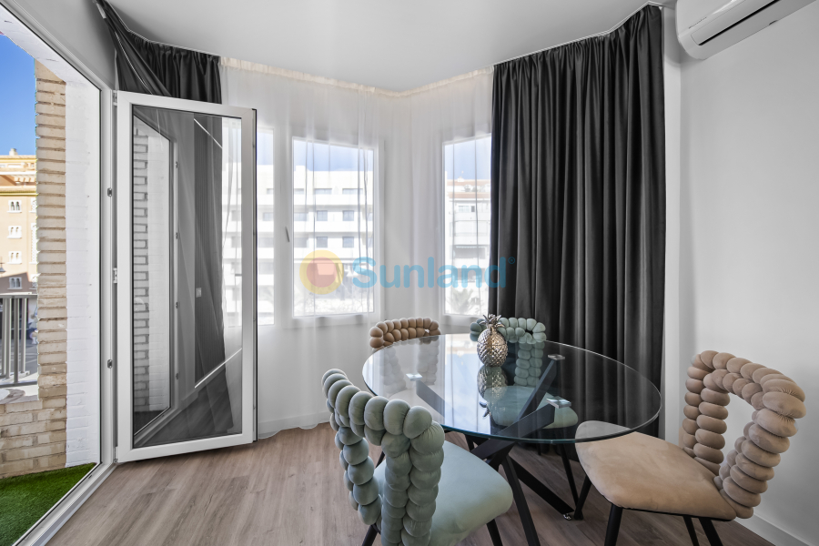 Brukte eiendommer - Apartamento - Torrevieja - Centro