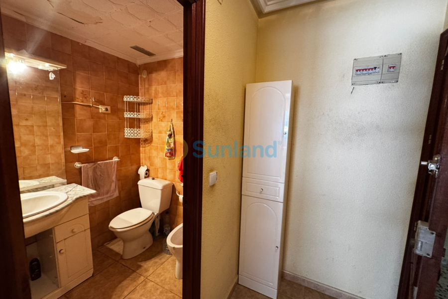 Resale - Apartment - Torrevieja - Punta Prima