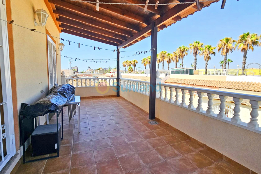 Resale - Apartment - Los Alcázares - 