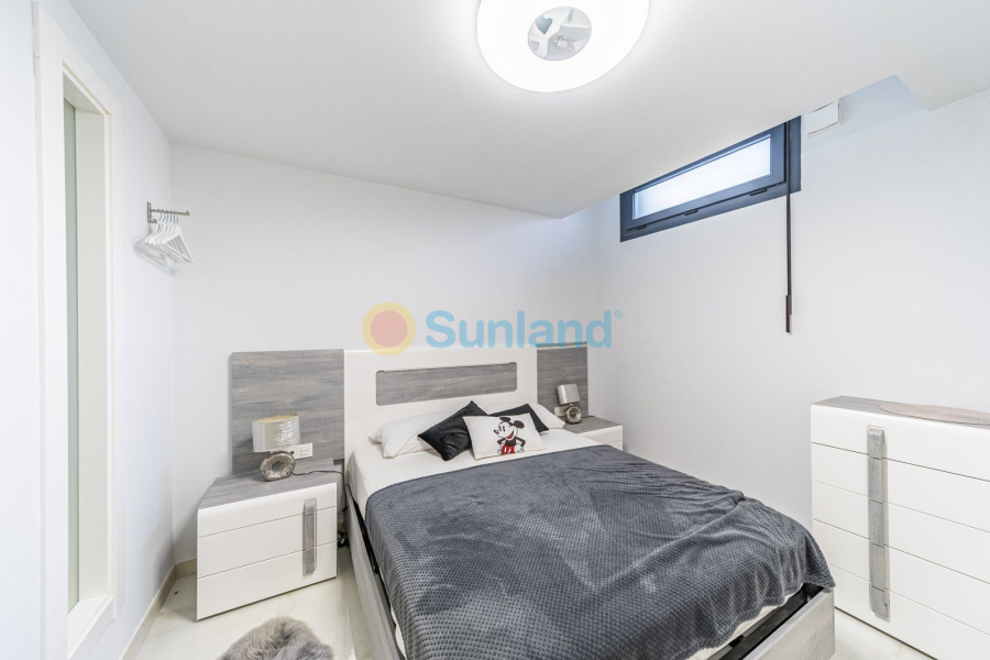 Resale - Villa - Orihuela Costa - Lomas De Cabo Roig