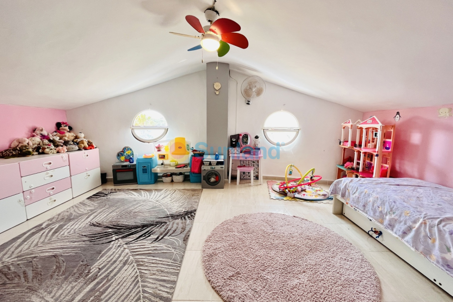 Resale - V - San Miguel De Salinas