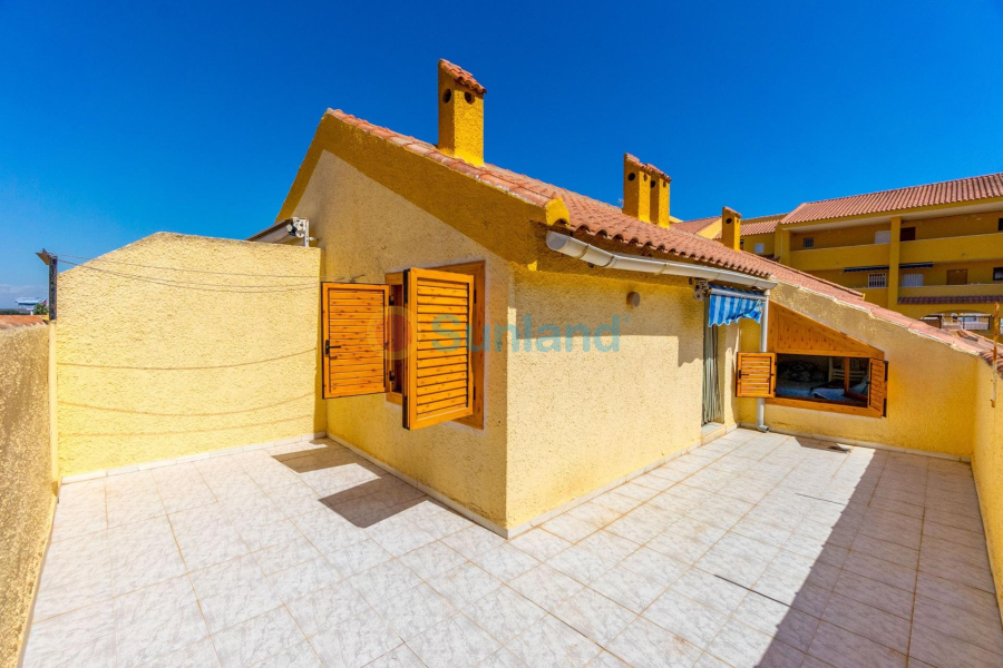 Använda fastigheter - Duplex - Torrevieja - La Mata