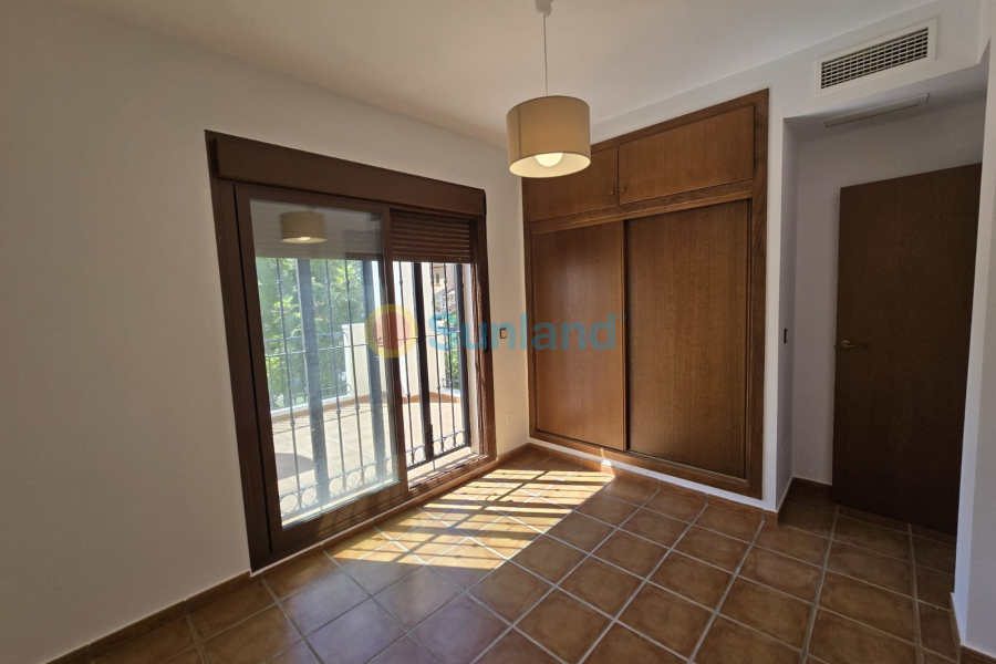 Brukte eiendommer - Villa - Algorfa - La finca Golf