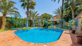 Resale - Villa - Elche/Elx