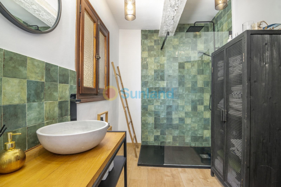 Resale - Villa - Benahavis - La Quinta