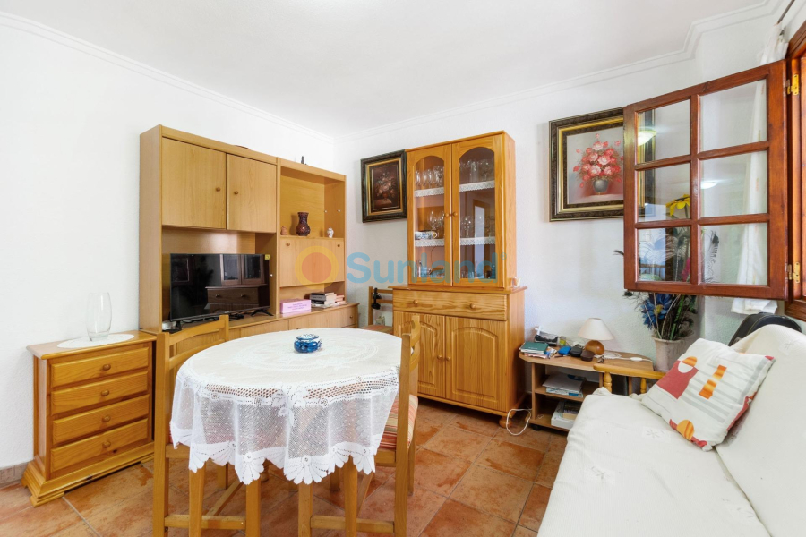 Resale - Bungalow - Orihuela costa - Mil Palmeras