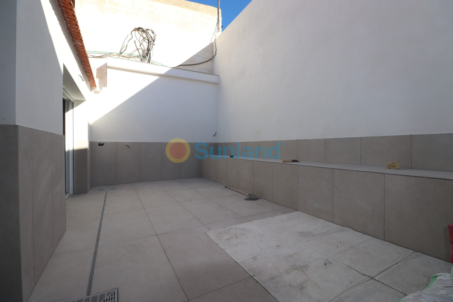 Resale - Townhouse - Benijofar